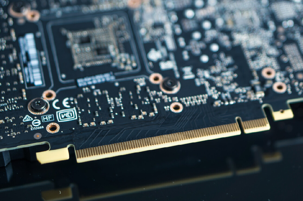 美加碼對中國芯片管制，中美影響一次解讀